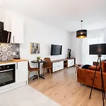 Kairos -tower Ii Premium - Darmowy Parking, Silownia, Sauna - Scisle Centrum דירה