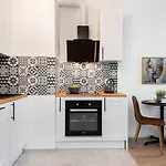 Kairos -tower Ii Premium - Darmowy Parking, Silownia, Sauna - Scisle Centrum